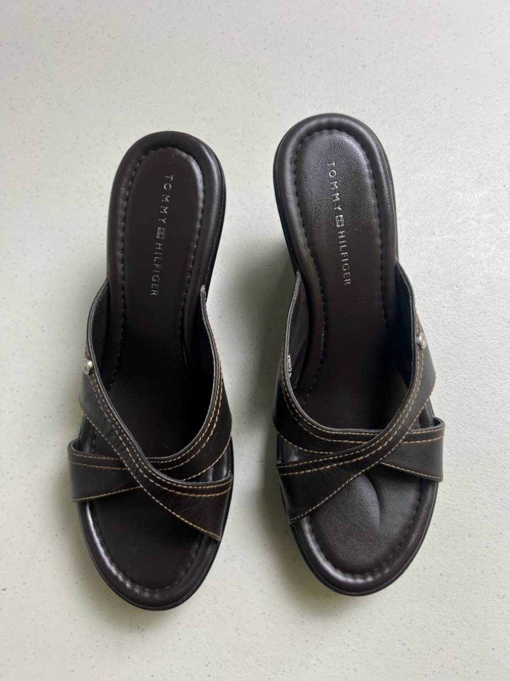 Tommy Hilfiger Kerry 2 Leather Criss-cross Slide Sandals Wedge Heel Vintage - Picture 2 of 9